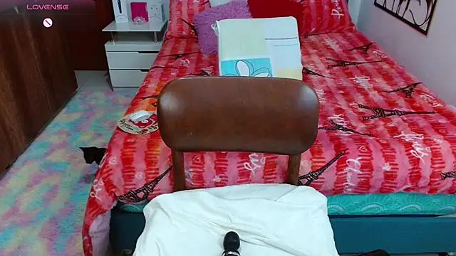 แชท XXX สดของ antonella_sweet33