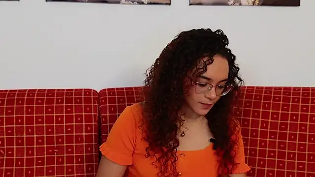 Taylor_Tina – Live XXX-chat