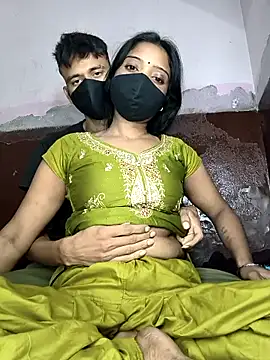 couplegk71 Adlı Modelin Web Kamerası Şovu