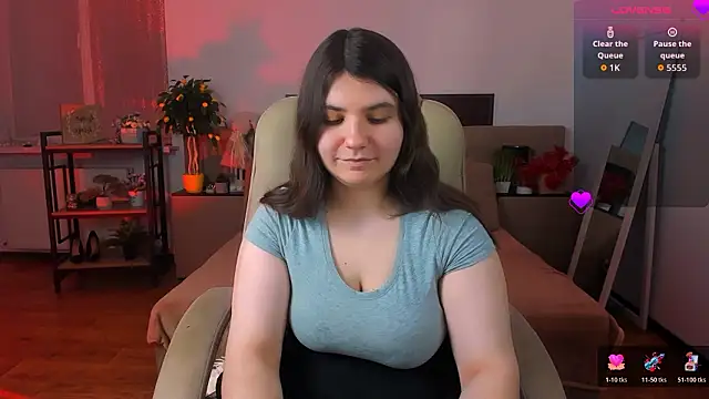 XXX chat uživo modela Viola__Shy