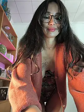 Naughty-Jessie's Live XXX Chat