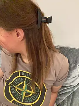 AliceDesmee: онлайн-секс-чат