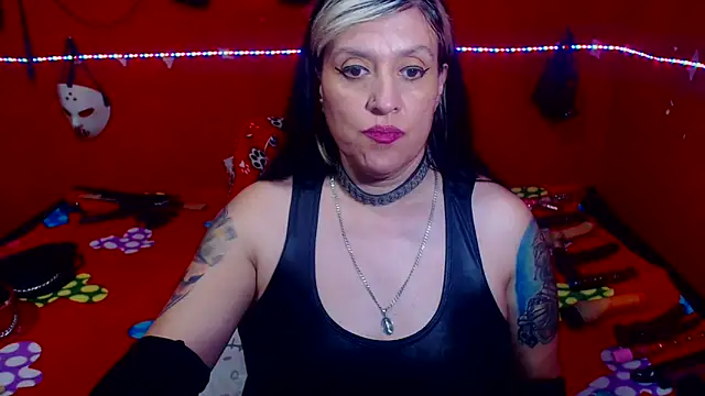 MATURE_Randy live XXX chat