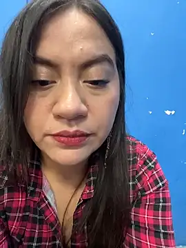 XXX chat uživo modela Iam__Cristal