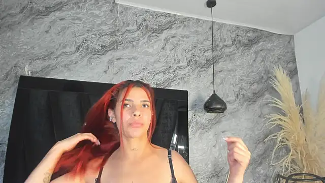 دردشة RUBIMORI الجنسية المباشرة