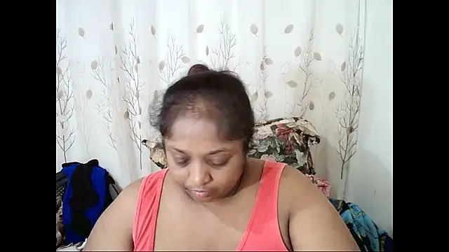 Indiantasha – Naživo XXX chat