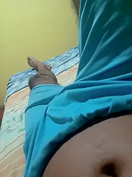 UnreadyChutzpa Live XXX-chat