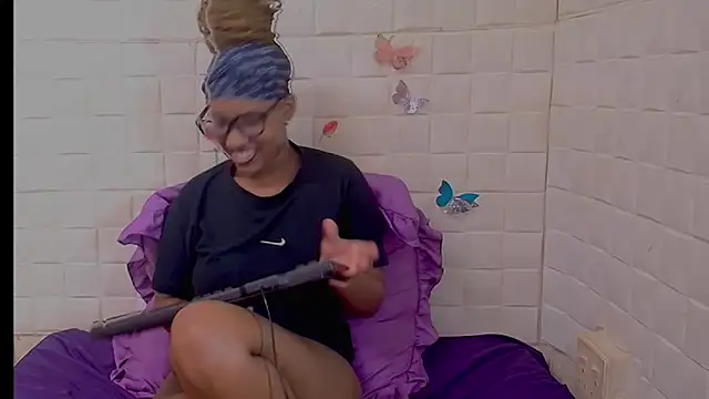 EroticSexyPrada Live XXX-Chat