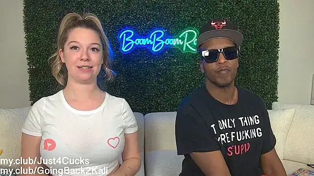 boomboomr00m Live XXX Chat