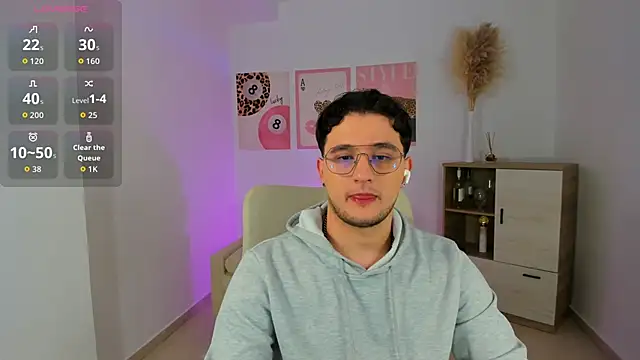 Chat +18 de Massimo_Fiore ao vivo