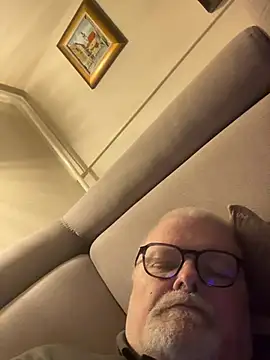 Chat +18 de petvarad ao vivo