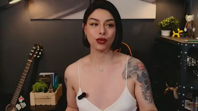 แชท XXX สดของ LetisiaRocks