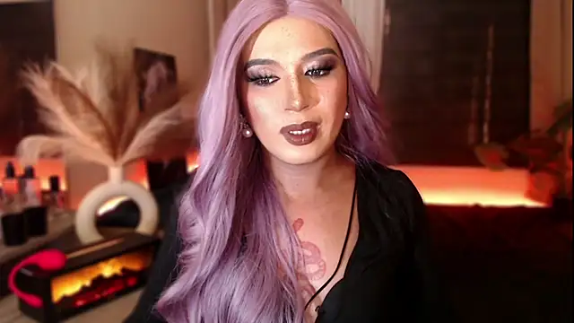 แชท XXX สดของ mslilly_croft