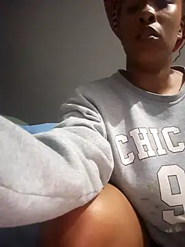 Sexyzmiranda_207のウェブカメラショー