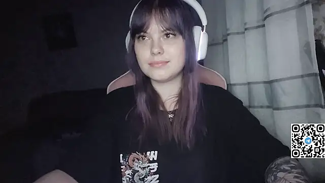 دردشة KristiBloom الجنسية المباشرة