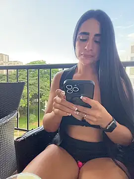 RoseOnYou – Live XXX-chat