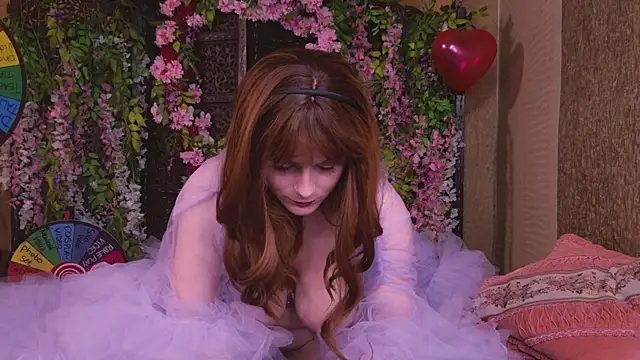 Cruel_Alice: онлайн-секс-чат