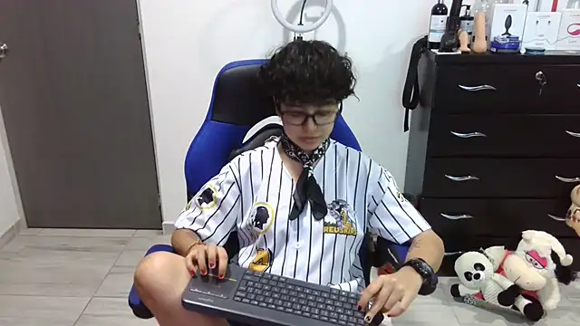 thomascooper7: απευθείας συνομιλία ΧΧΧ