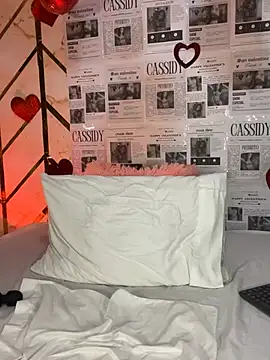 Cassidy_14: онлайн-секс-чат