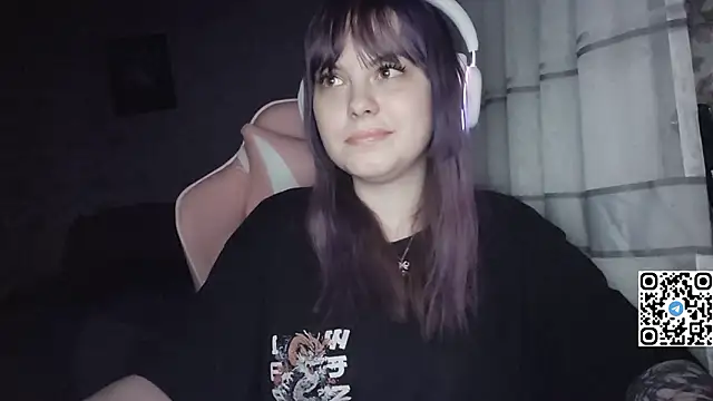 KristiBloom 即時 XXX 聊天