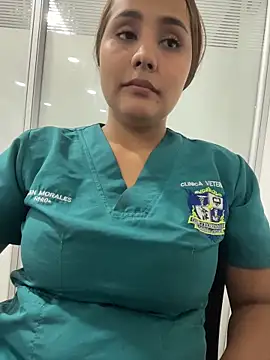 Noa_Harper-n Webbikameraesitys