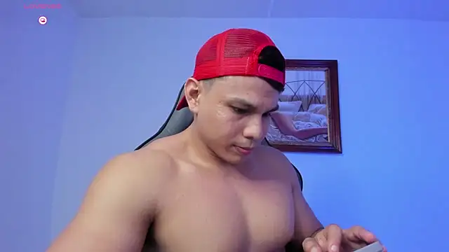 RoyConstance: онлайн-секс-чат