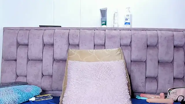 Alexa-Huntern Live XXX chat