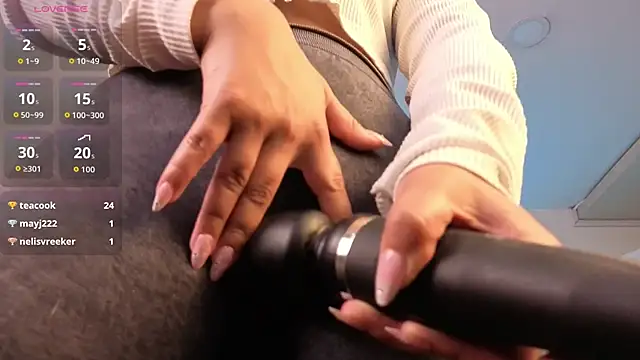 valkyria_12: онлайн-секс-чат