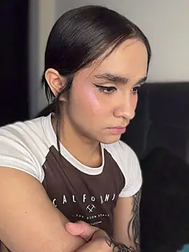 Isabella-Teen 现场XXX聊天