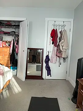 violetaurora95's Live XXX Chat