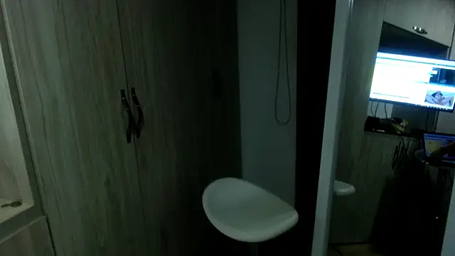 sophie_lopez1's Webcam Show