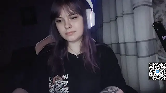 XXX chat uživo modela KristiBloom