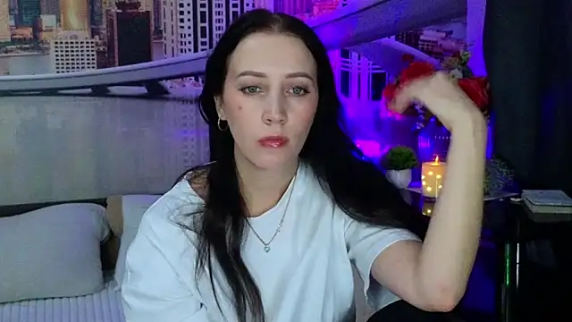 Czat XXX na żywo – MonicaSweetx