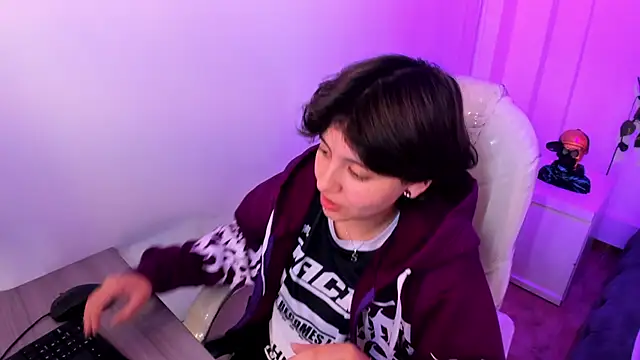 Nathaly_ds' Live XXX Chat