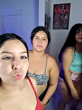 royalgirls_x লাইভ XXX চ্যাট