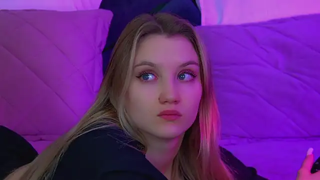 Chatroom XXX en direct de StacyEvances