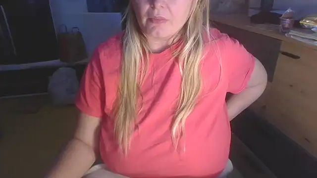 Meliss_Official9 élő XXX-chatje