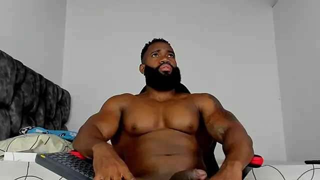 james_musclebbc élő XXX-chatje