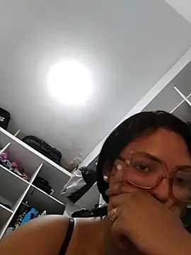 แชท XXX สดของ AuroraChest