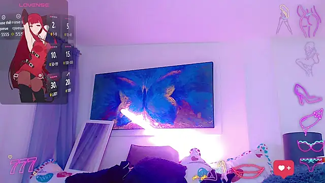 MISS_SUAREZ Show Webcam