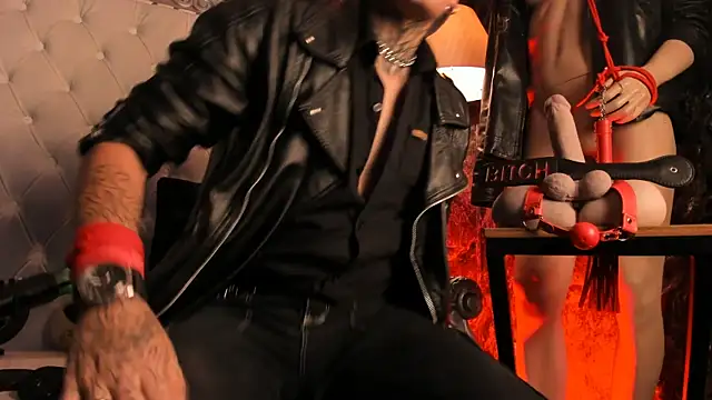 AlecBanne 在線直播表演