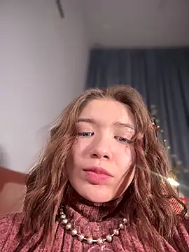 MilliDoll Adlı Modelin Canlı XXX Sohbeti