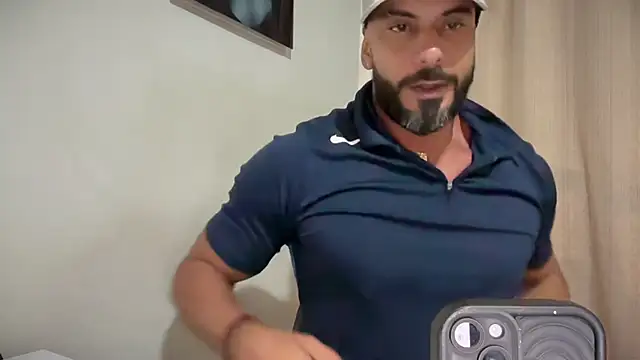 romeolovedark: онлайн-секс-чат