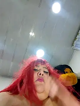 Nastymomslaven Live XXX chat