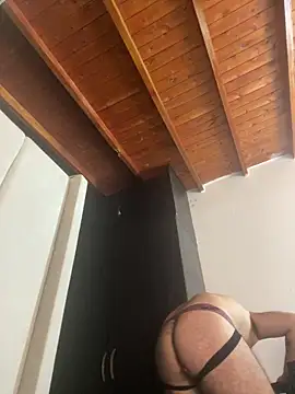 JacoLive: онлайн-секс-чат