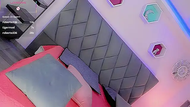 Amira_Ember webkamerás műsora