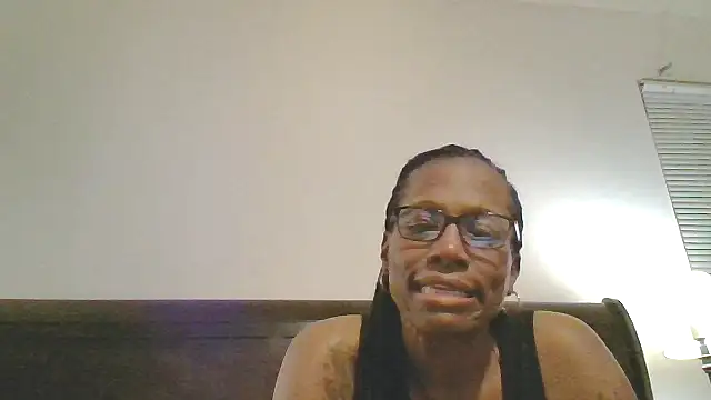 دردشة SweetParadise00 الجنسية المباشرة