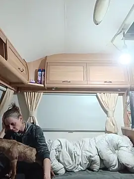 WildScorpio86 现场XXX聊天