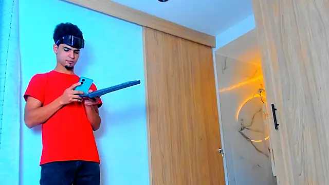 TheBatMansion Show Webcam