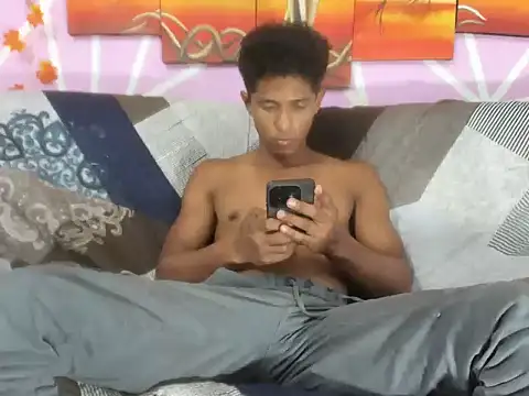 Yoel_hot2004's Live XXX Chat